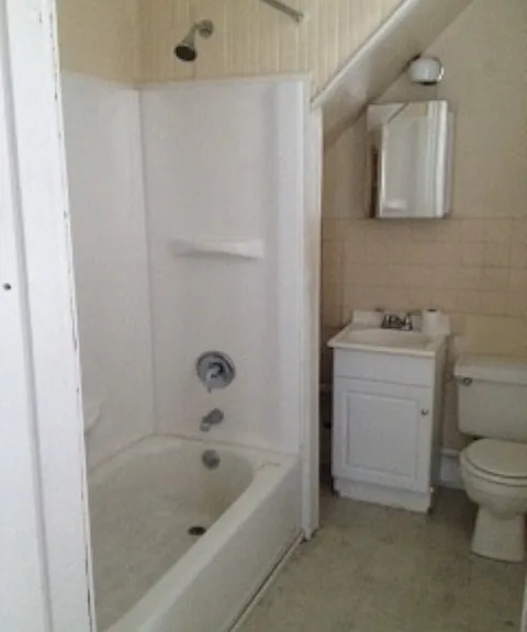 107 Yeardley Ave — Photo 8