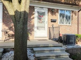 37028 W Aragona Dr, Clinton Township, MI 48036