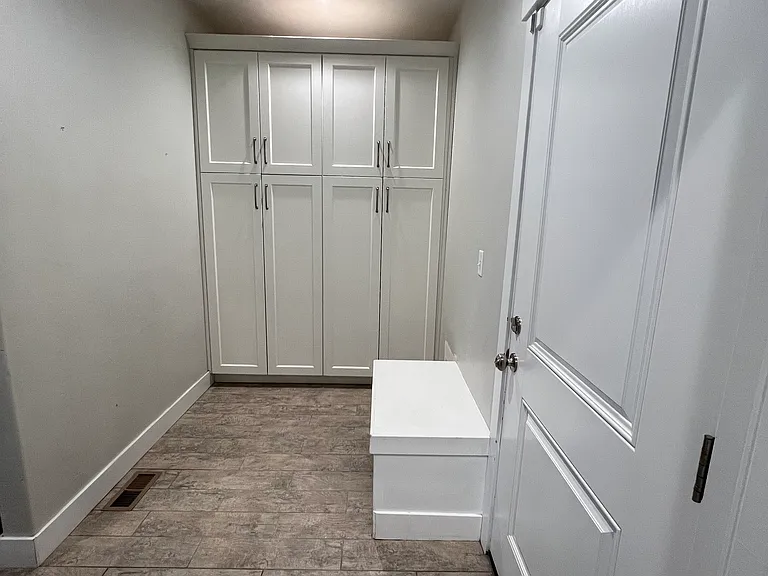 598 W Regent Garden Ln — Photo 18