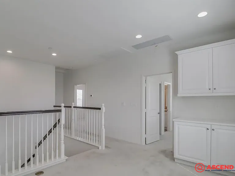 11610 Campus Park Dr — Photo 7