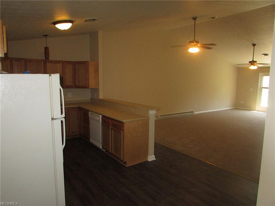 1st image of 2469 Waterford Pointe Dr