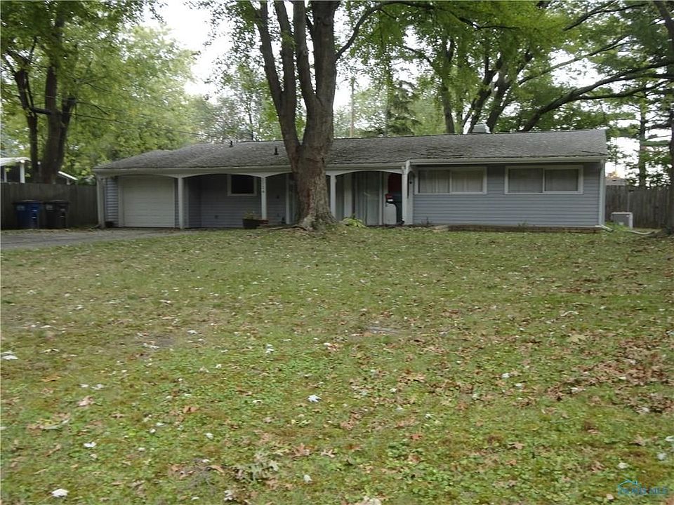 1st image of 3734 Edinborough Dr