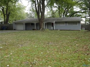 3734 Edinborough Dr, Toledo, OH 43606