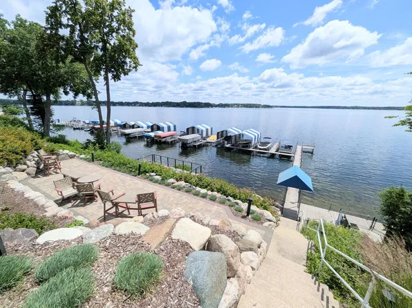 4387 Wilshire Blvd #106, Mound, MN 55364