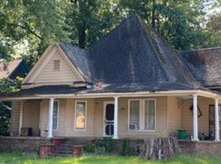 124 S Main St, Water Valley, MS 38965