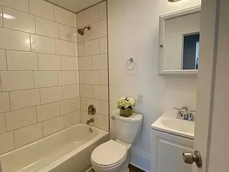2550 Jefferson St NE #2 — Photo 9