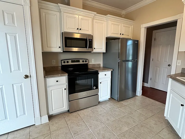 207 Okeechobee Dr — Photo 6