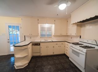 702 Eleanor St, Houston, TX 77009