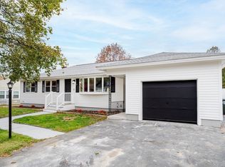 44 Old Brook Rd, Leominster, MA 01453