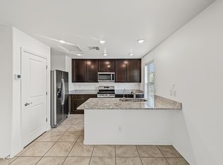 8024 W Agora Ln, Phoenix, AZ 85043