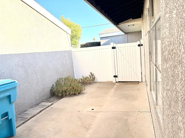 5310 Redding Rd — Photo 28