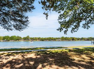 136 Anderson Ln, Mabank, TX 75156