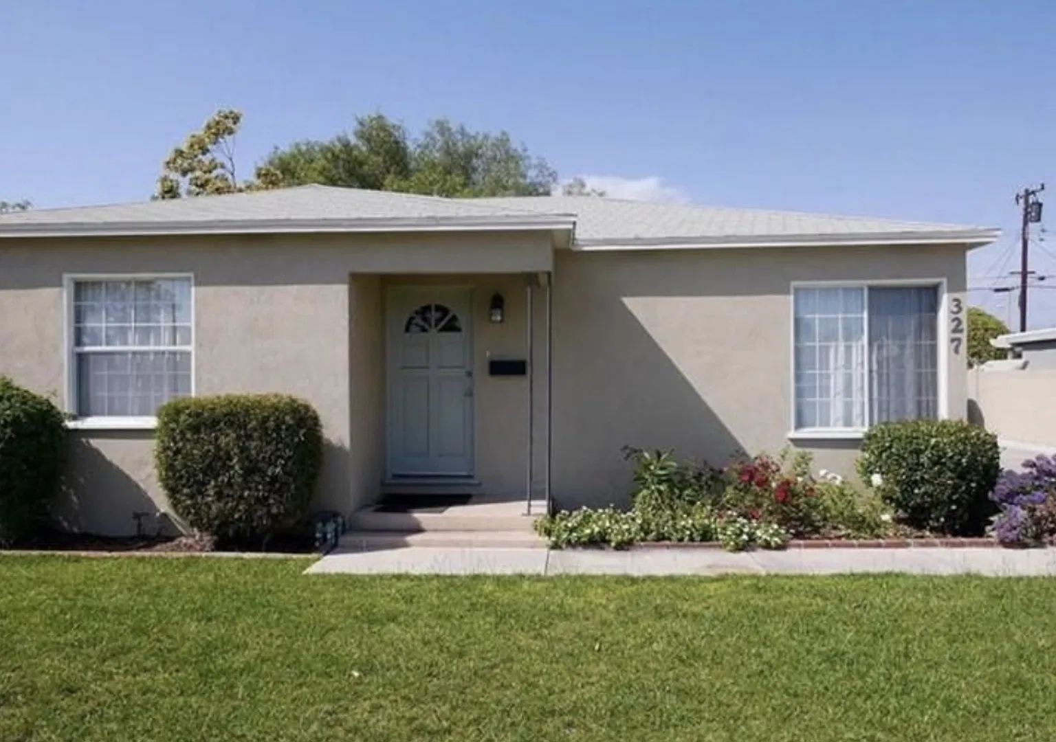 4 bed, 1375 sqft, $5,300 — Photo 1