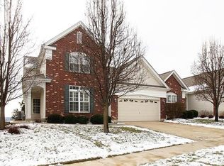 616 Bluffs View Ct, Eureka, MO 63025