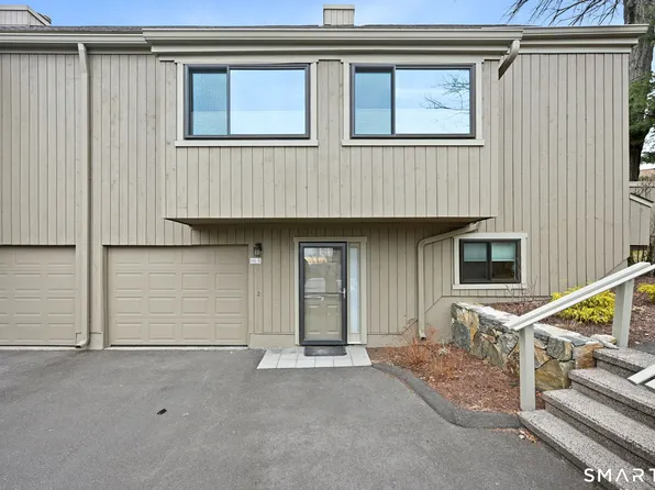 446 Hammerstone Lane #B, Stratford, CT 06614