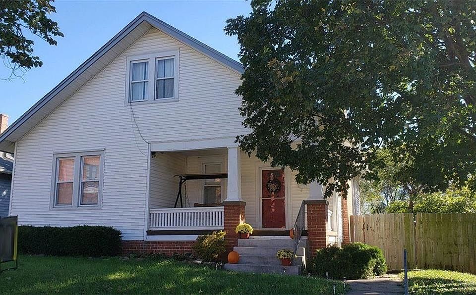 1st image of 2520 Sylvanie St