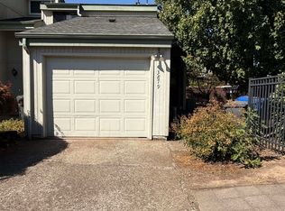 3879 Auburn Rd NE, Salem, OR 97301