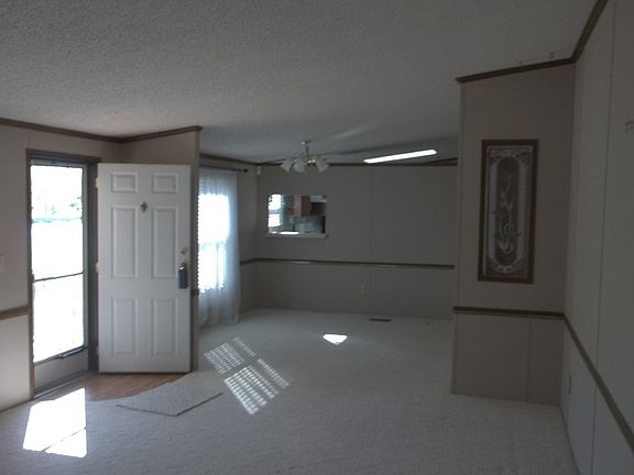 5th image of 116 Motley Cir