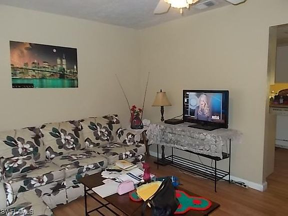 3rd image of 5 Parkwood Villas Ct