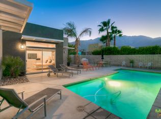 124 W San Carlos Rd, Palm Springs, CA 92262