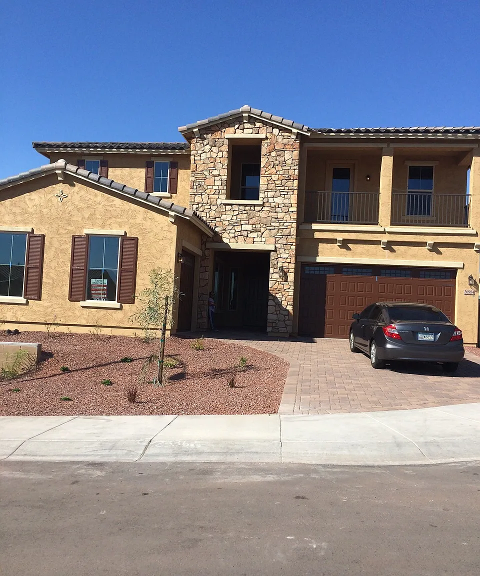 5 bed, 3.5 bath, 3660 sqft, $3,500 — Photo 4