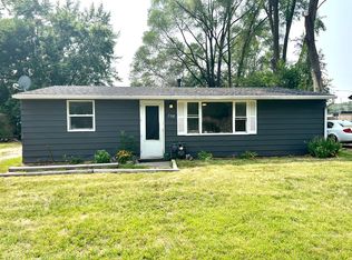 7900 Cadet Rd, Machesney Park, IL 61115