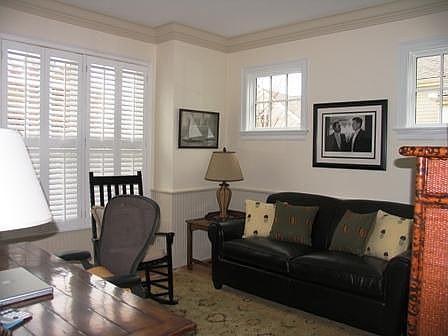 Office with Natural Light