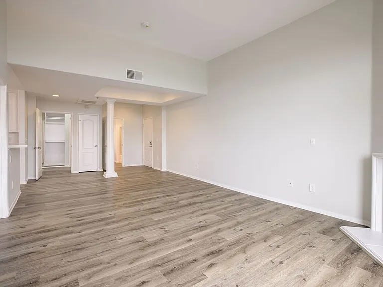 2245 Beverly Glen — Photo 67