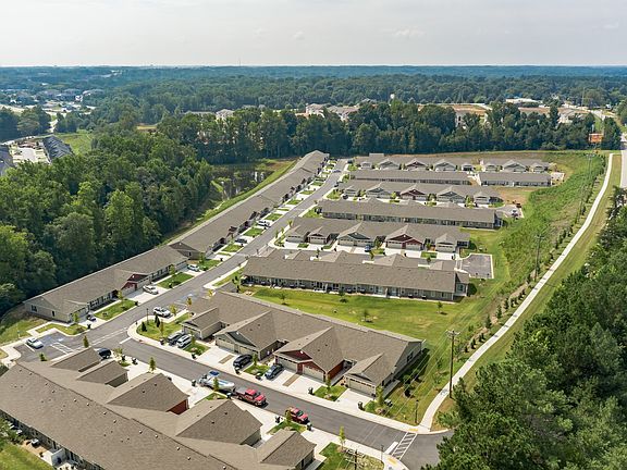 5th image of 401 Redvalley Ln #211