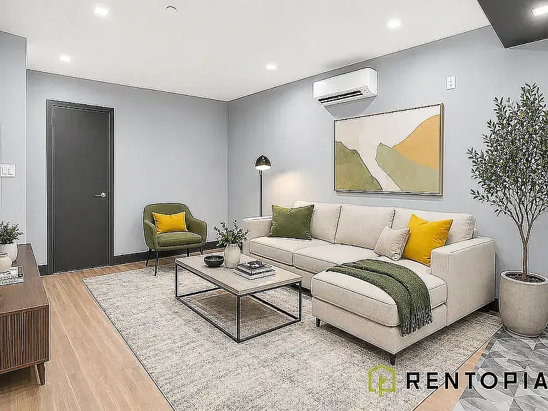 540 Driggs Ave #2G — Photo 1