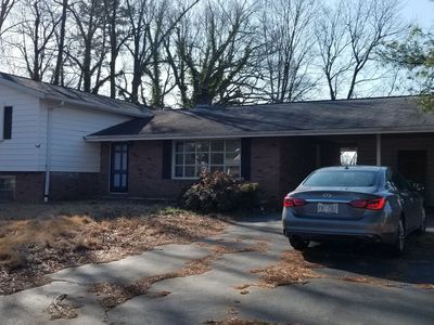 1413 Fernwood Dr, High Point, NC, 27262