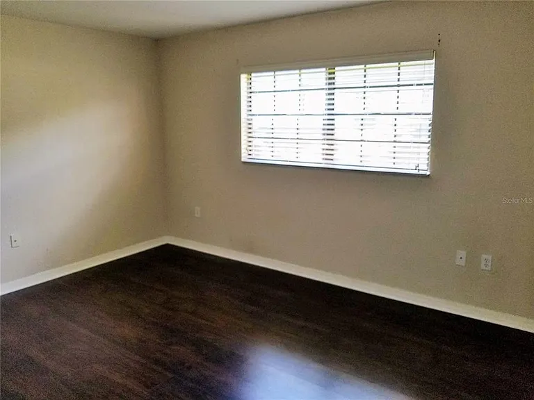 6100 Gulfport Blvd S #102 — Photo 11
