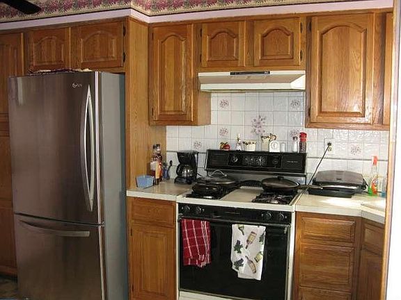 5th image of 3707 Bandon Dr