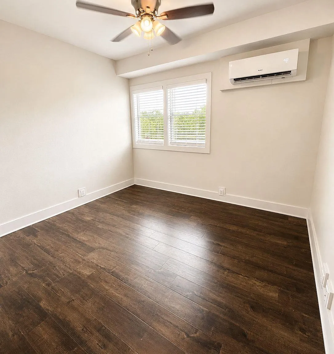 2 bed, 1.0 bath, 800 sqft, $1,600 — Photo 4