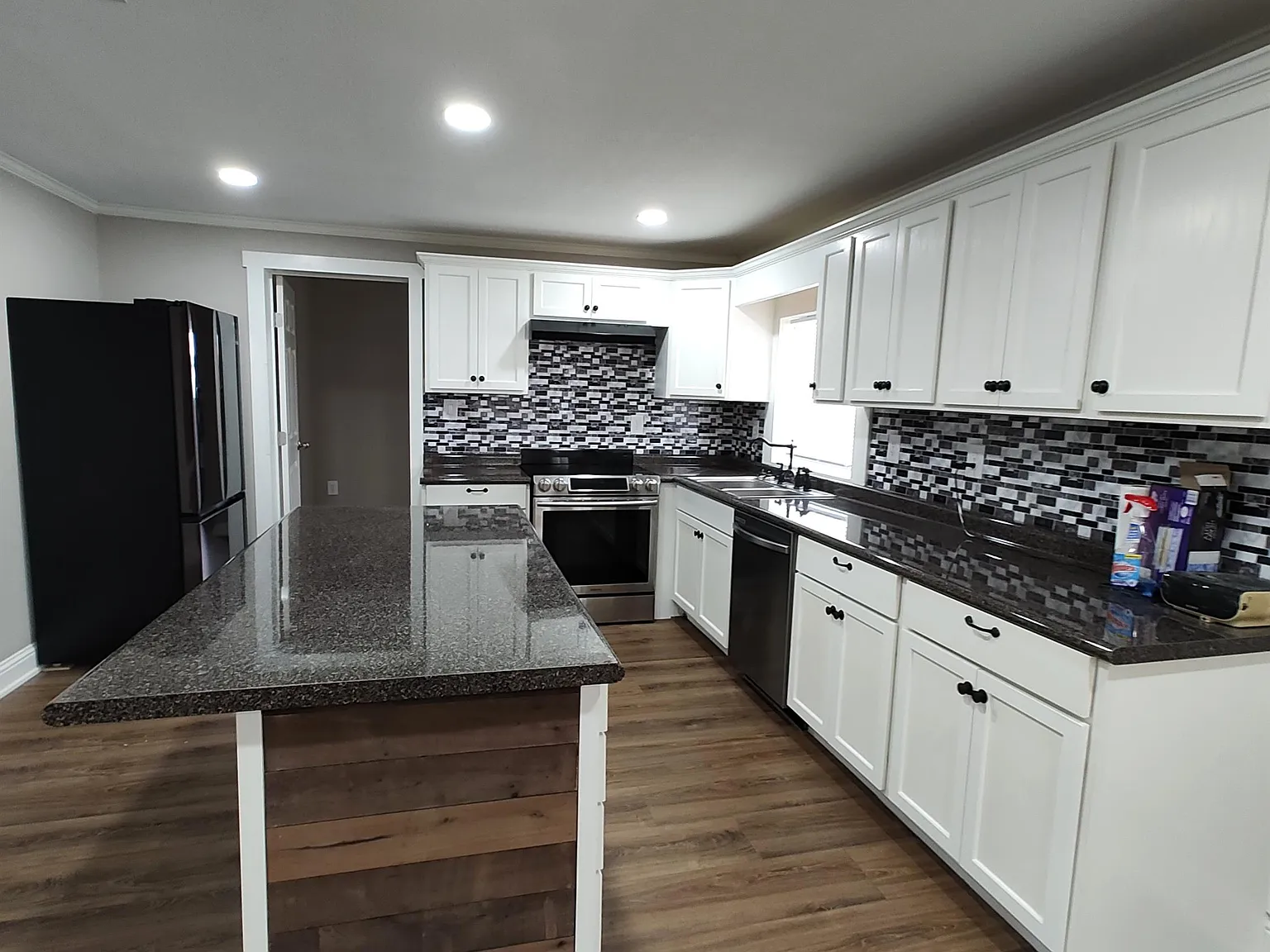8532 Cooks Lake Road - 1 — Photo 4