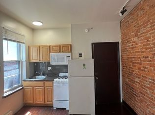 849 N 26th St APT 2R, Philadelphia, PA