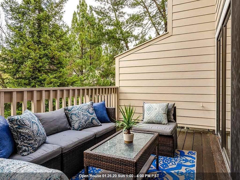 1st image of 484 Woodminster Dr