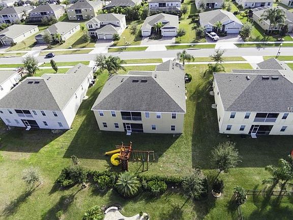 3rd image of 1016 Glenraven Ln
