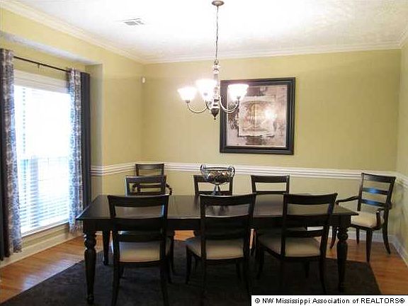 4th image of 14131 Strafford Ln