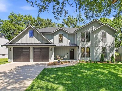 7927 Chadwick St, Prairie Village, KS, 66208