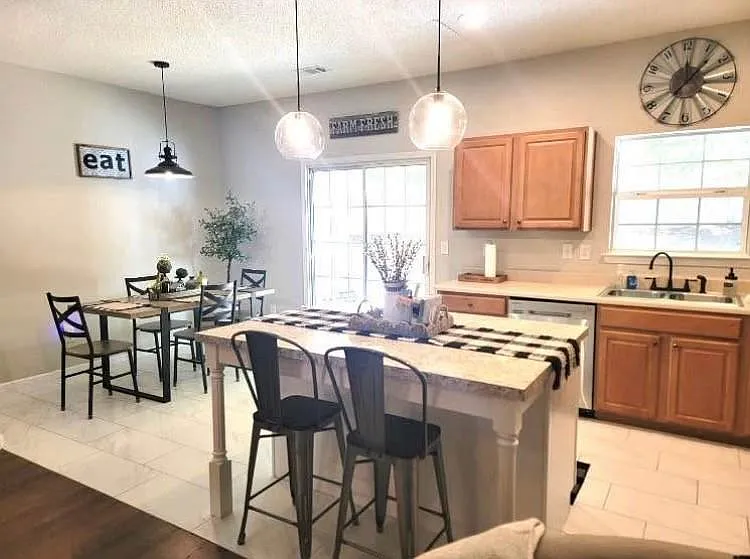 2341 Heritage Park Cir NW #18 — Photo 6