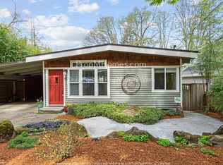 1017 Hemlock St, Lake Oswego, OR 97034