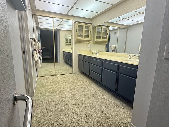 4th image of 7312 Muslo Ln