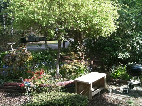 5th image of 470 E Emerald Lake Dr E