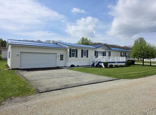 143 Brent Ln, Somerset, PA 15501