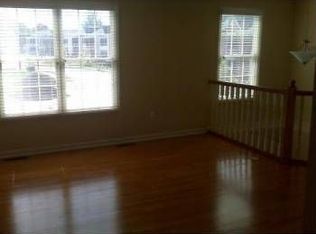 258 Overlook Ct, Coraopolis, PA 15108