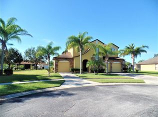 3240 Pineapple Isle Dr, Kissimmee, FL 34746