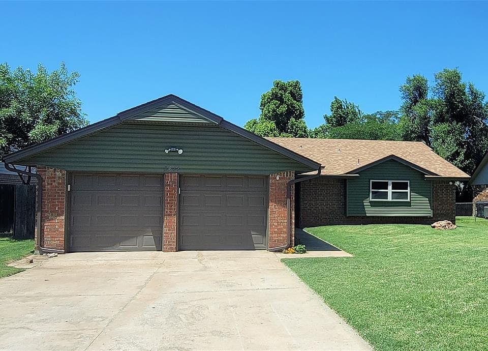 1st image of 3617 NE 140th Terrace Ct