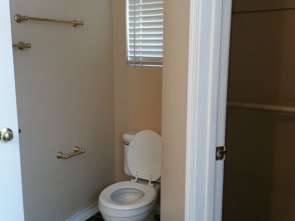 Master toilet area