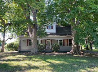 704 Eiler Rd, Belleville, IL 62223